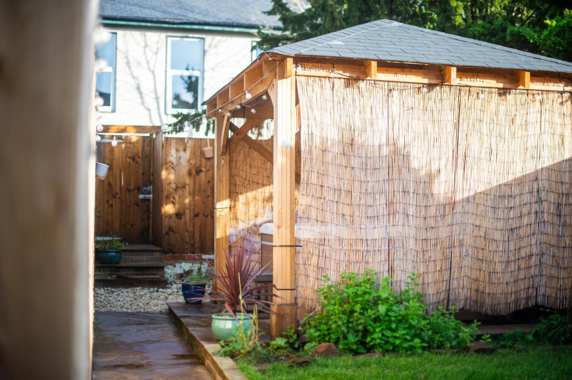 Little Apple Cottage- Free Parking, Hot Tub, Fire, Town Centre Hébergement de vacances Appleby-in-Westmorland