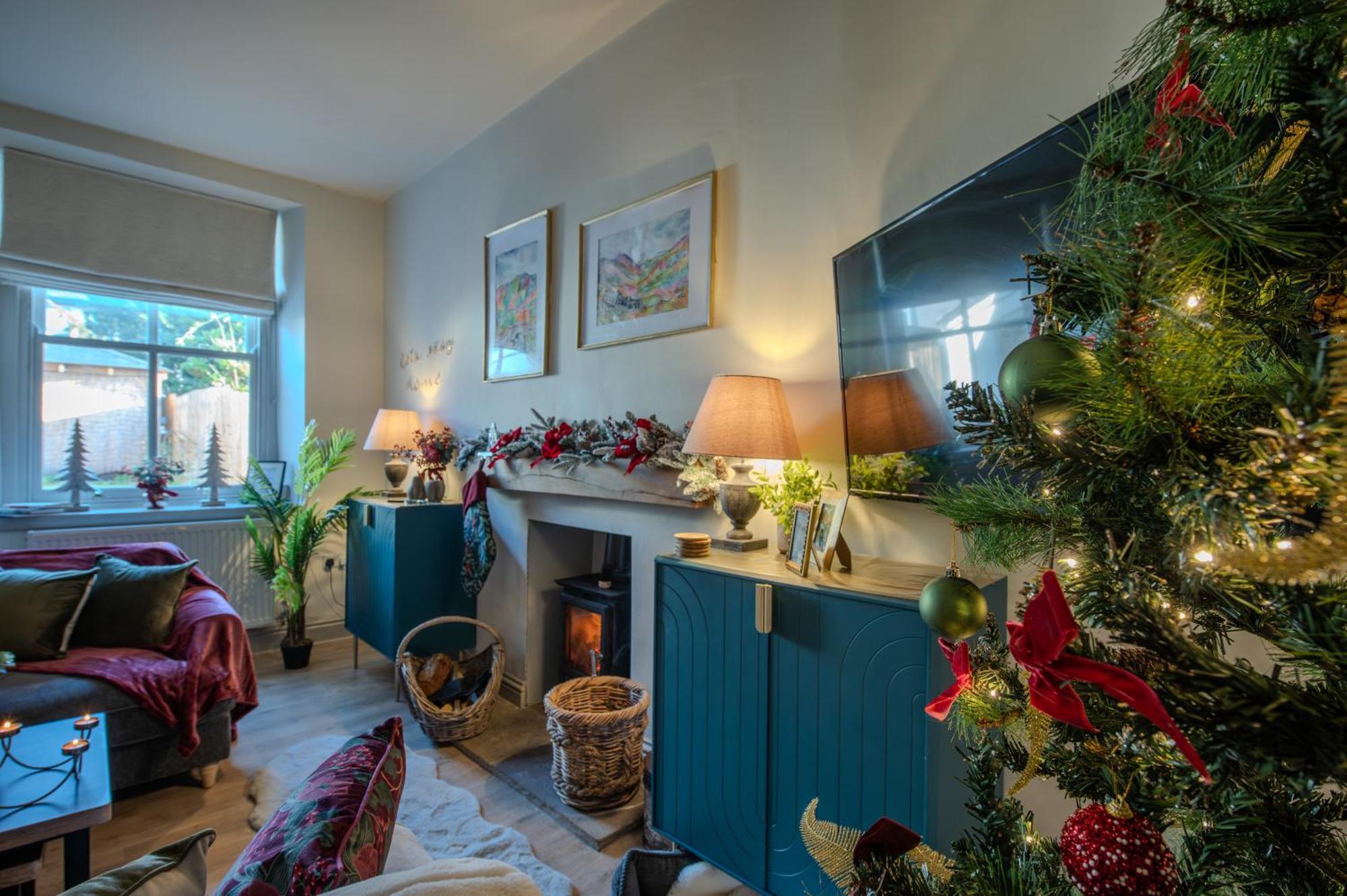 Holiday home Little Apple Cottage- Free Parking, Hot Tub, Fire, Town Centre *
