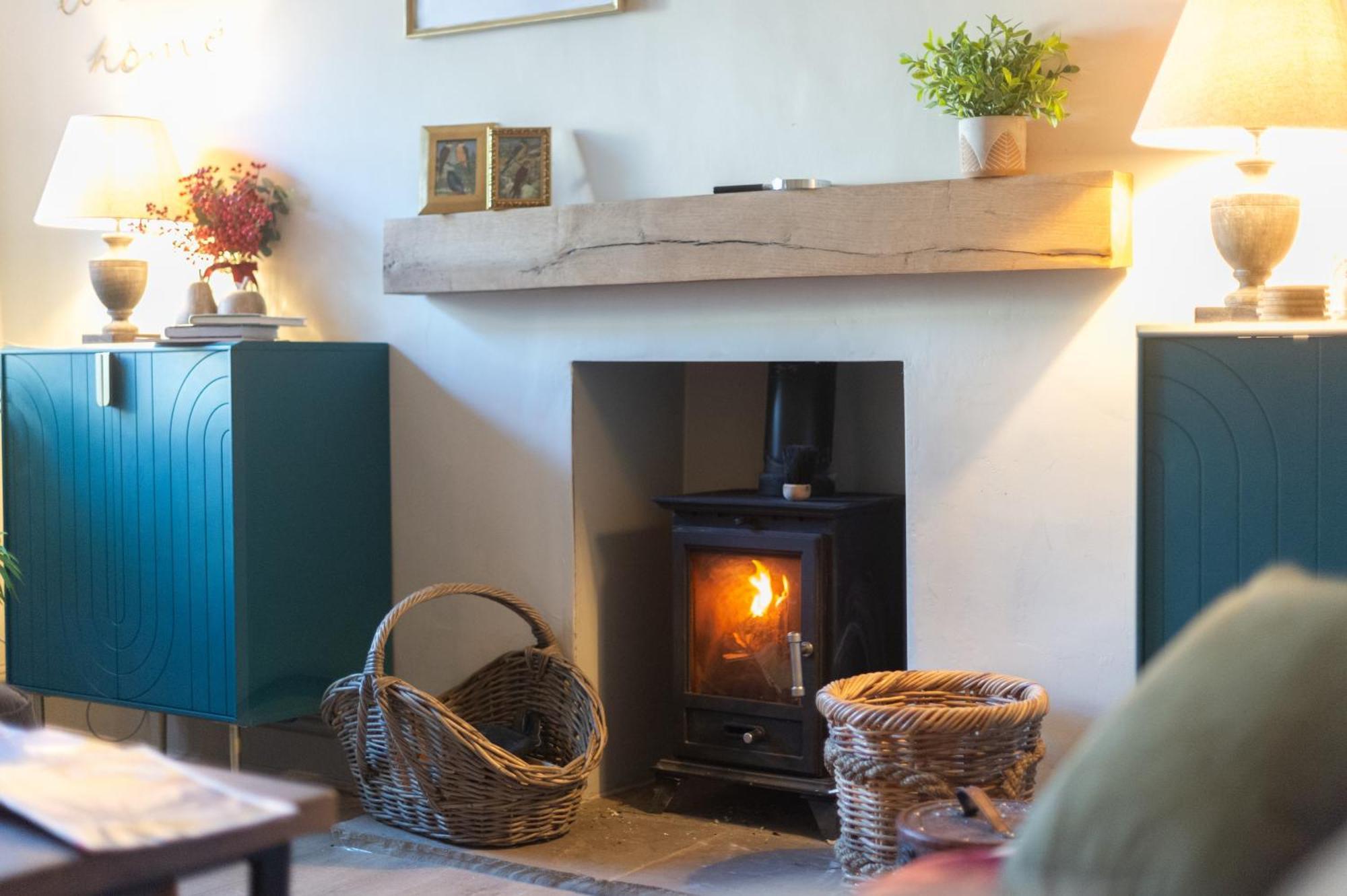 Holiday home Little Apple Cottage- Free Parking, Hot Tub, Fire, Town Centre *
