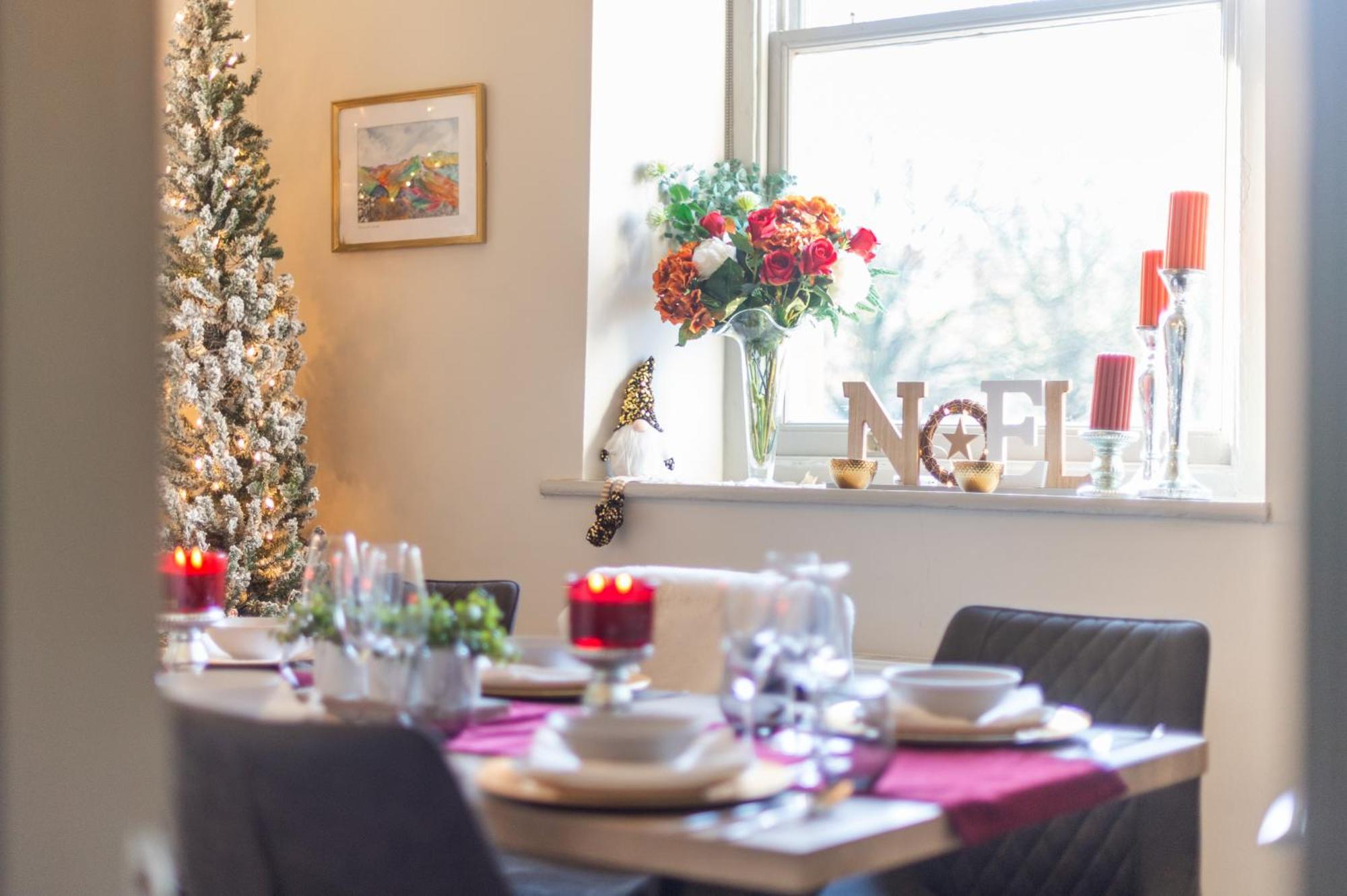 Holiday home Little Apple Cottage- Free Parking, Hot Tub, Fire, Town Centre